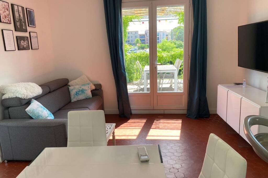 Petite Maison De Charme - Le Jardin Secret D'Alice Roquebrune-sur-Argens Eksteriør billede